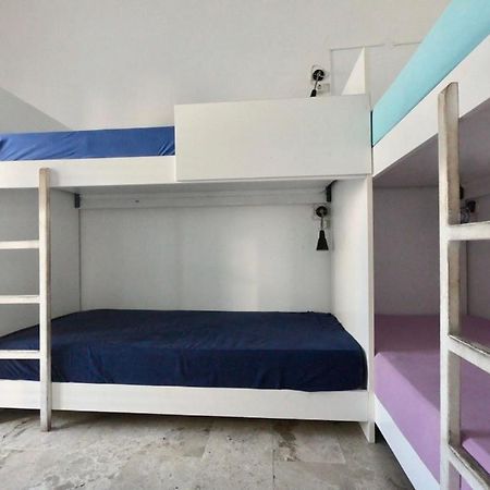 Fira Backpackers Place Luaran gambar